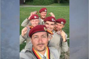 Tři medailová umístění spadla parašutistům DUKLY Prostějov na armádním MS z nebe Tři medailová umístění spadla parašutistům DUKLY Prostějov na armádním MS z nebe
